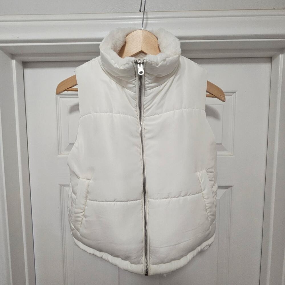 Derek Heart Ivory Puffer Vest